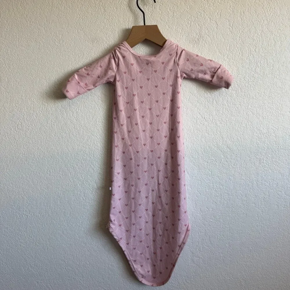Caden Lane Knotted Gown Swaddle Sleep Sack Tiny Hearts Dusty Pink Size 7-14lbs